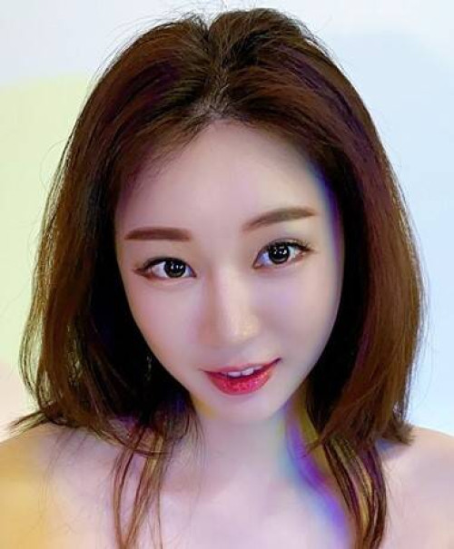 수아