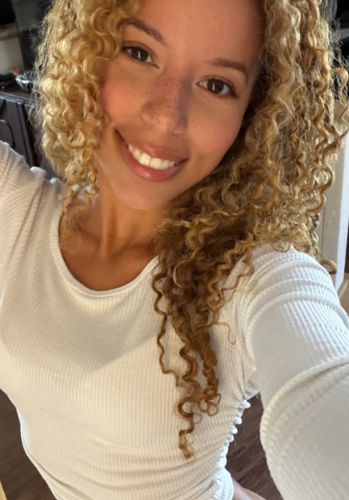 Camila Elle