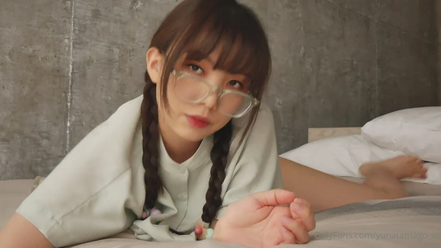 온리팬스 유나 타마고 모범생 안경 딜도 자위