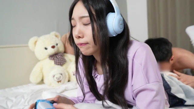 게임광 오타쿠녀 하늘이 괴롭히기 HNL-102