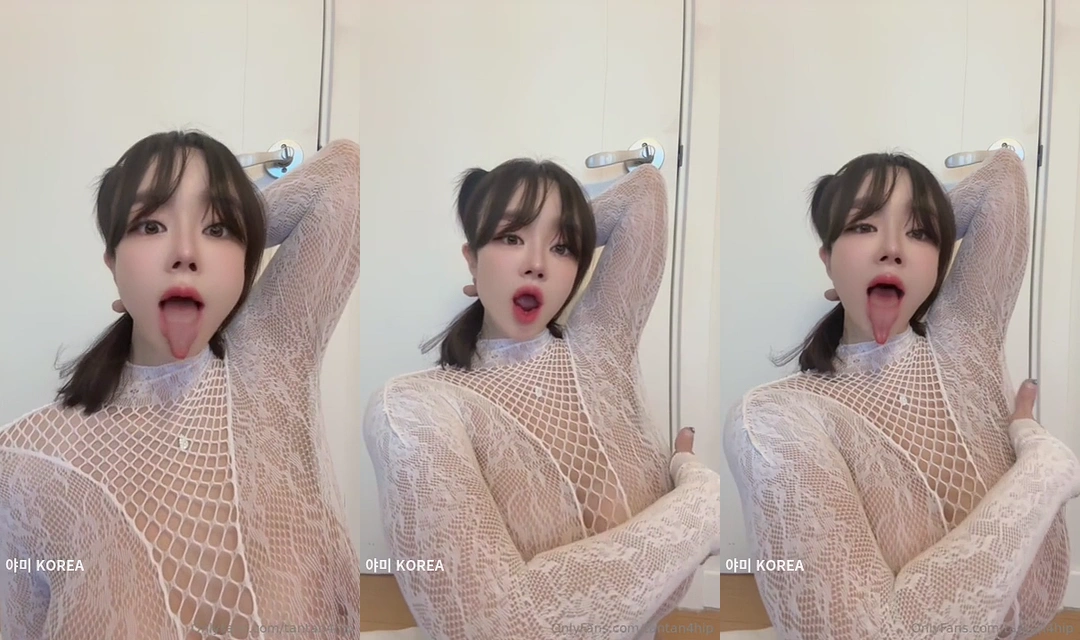 김소연 시원하게 깐 육중한 가슴 10편 모음