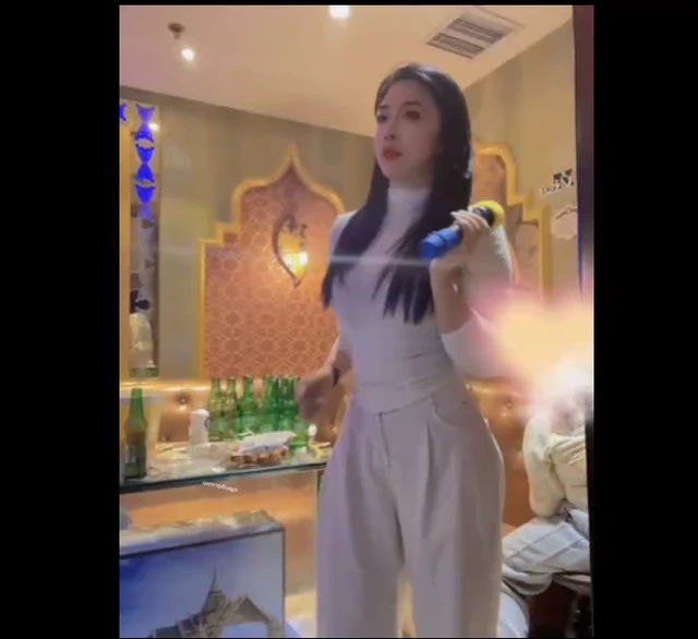 중국 여신이네...몸매도 얼굴도...좋다